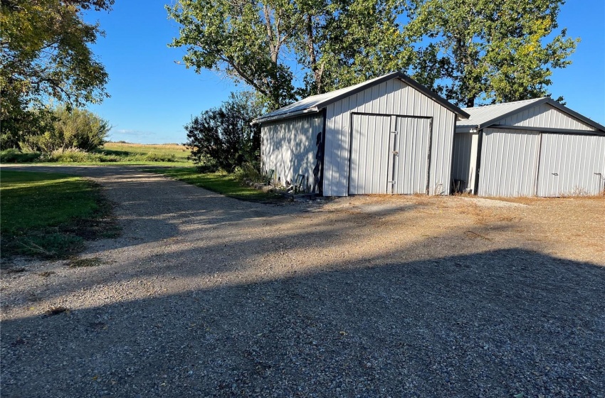 Rural Address, Maryfield Rm No. 91, Saskatchewan S0C 3K0, 4 Bedrooms Bedrooms, 15 Rooms Rooms,3 BathroomsBathrooms,Acreage,For Sale,COWAN ACREAGE,Rural Address,SK982773