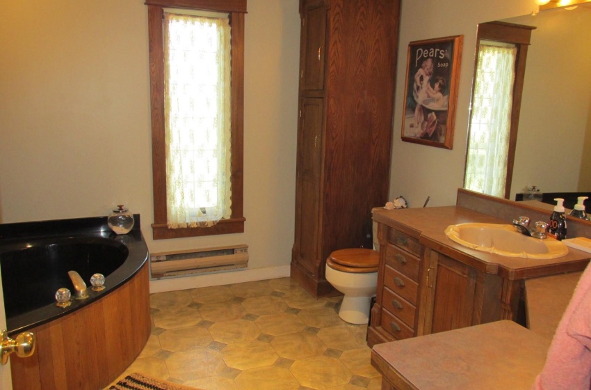 Rural Address, Nipawin Rm No. 487, Saskatchewan S0E 1E0, 2 Bedrooms Bedrooms, ,1 BathroomBathrooms,Farm,For Sale,Farm in RM of Nipawin,Rural Address,SK985313