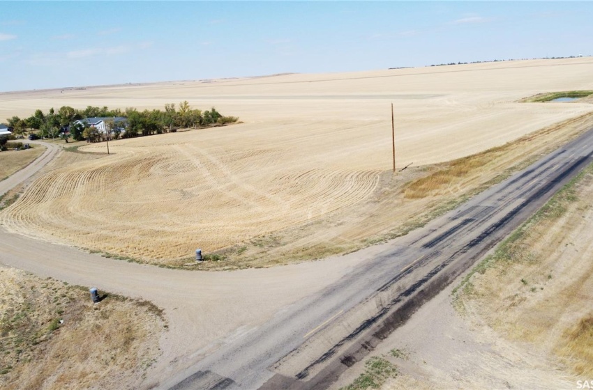 Rural Address, Riverside Rm No. 168, Saskatchewan S0N 0J0, 5 Bedrooms Bedrooms, 19 Rooms Rooms,4 BathroomsBathrooms,Acreage,For Sale,Acreage 2.5 km South of Cabri,Rural Address,SK982965