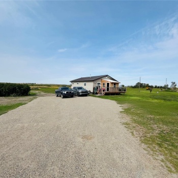 Rural Address, Moosomin Rm No. 121, Saskatchewan S0G 3N0, 3 Bedrooms Bedrooms, 7 Rooms Rooms,1 BathroomBathrooms,Acreage,For Sale,Kennedy Acreage,Rural Address,SK982982