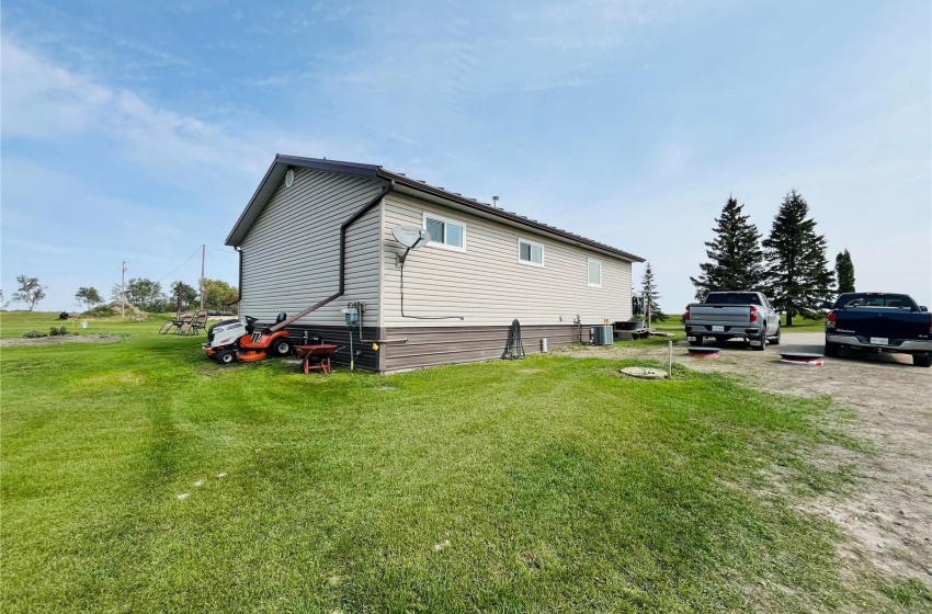 Rural Address, Moosomin Rm No. 121, Saskatchewan S0G 3N0, 3 Bedrooms Bedrooms, 7 Rooms Rooms,1 BathroomBathrooms,Acreage,For Sale,Kennedy Acreage,Rural Address,SK982982