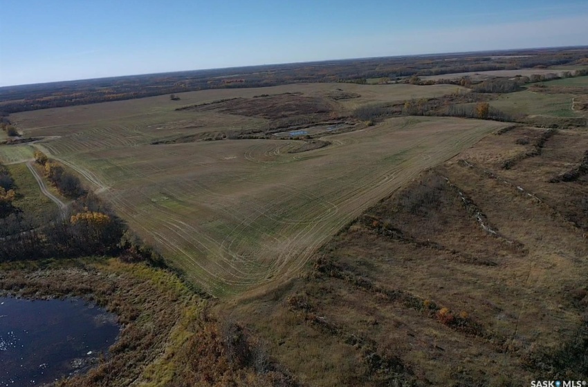 Birds eye view of property featuring a rural view