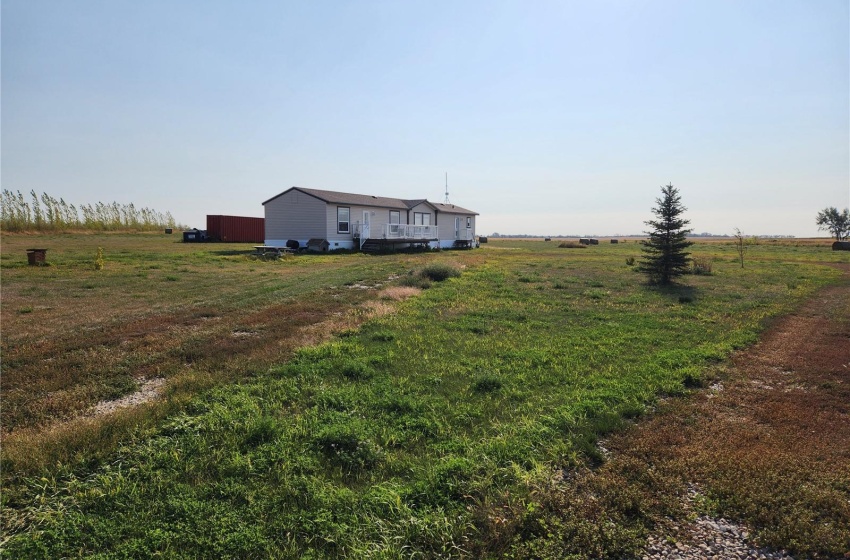 Rural Address, Coalfields Rm No. 4, Saskatchewan S0C 0M0, 3 Bedrooms Bedrooms, 9 Rooms Rooms,2 BathroomsBathrooms,Acreage,For Sale,MacDonald Acreage,Rural Address,SK983269