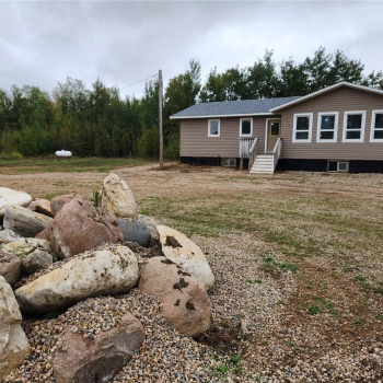 Rural Address, Bjorkdale Rm No. 426, Saskatchewan S0E 1T0, 3 Bedrooms Bedrooms, 9 Rooms Rooms,2 BathroomsBathrooms,Acreage,For Sale,Dreger acreage,Rural Address,SK983564