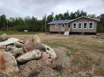 Rural Address, Bjorkdale Rm No. 426, Saskatchewan S0E 1T0, 3 Bedrooms Bedrooms, 9 Rooms Rooms,2 BathroomsBathrooms,Acreage,For Sale,Dreger acreage,Rural Address,SK983564