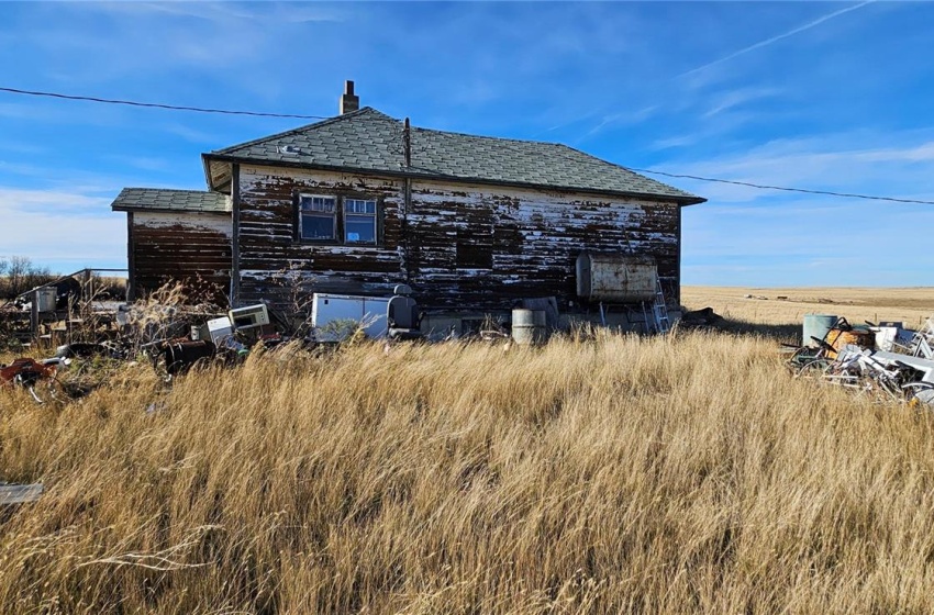 Rural Address, Maple Creek Rm No. 111, Saskatchewan S0N 1N0, ,Farm,For Sale,SE 17-12-25 W3 ACREAGE,Rural Address,SK988251