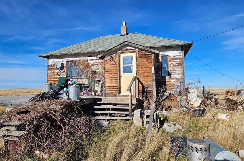 Rural Address, Maple Creek Rm No. 111, Saskatchewan S0N 1N0, ,Farm,For Sale,SE 17-12-25 W3 ACREAGE,Rural Address,SK988251