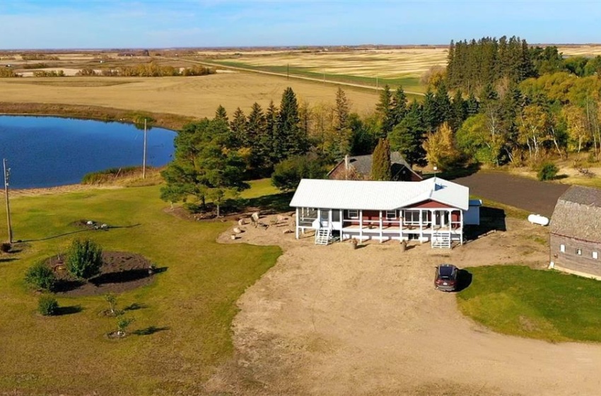 Rural Address, Orkney Rm No. 244, Saskatchewan S0A 3V0, 2 Bedrooms Bedrooms, 12 Rooms Rooms,3 BathroomsBathrooms,Acreage,For Sale,SH Acreage,Rural Address,SK985123