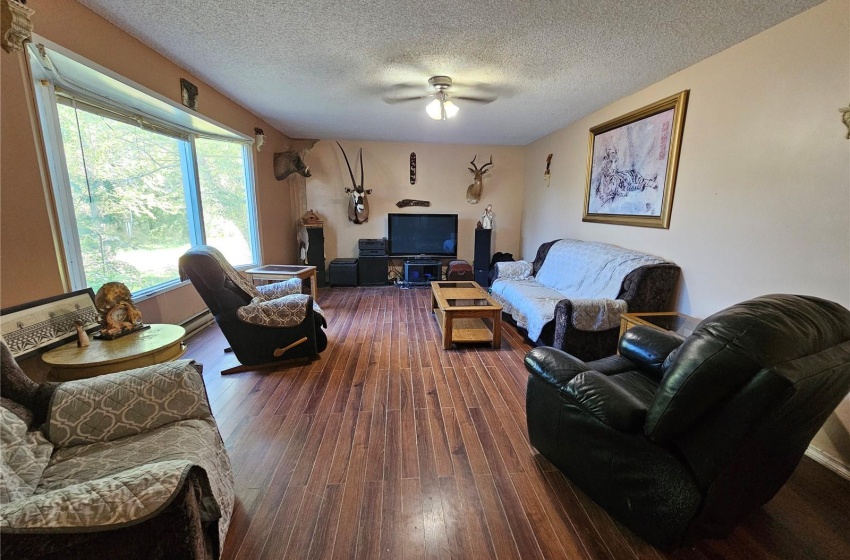 Rural Address, Grass Lake Rm No. 381, Saskatchewan S0K 4L0, 3 Bedrooms Bedrooms, 14 Rooms Rooms,2 BathroomsBathrooms,Acreage,For Sale,Belton Acreage,Rural Address,SK985143