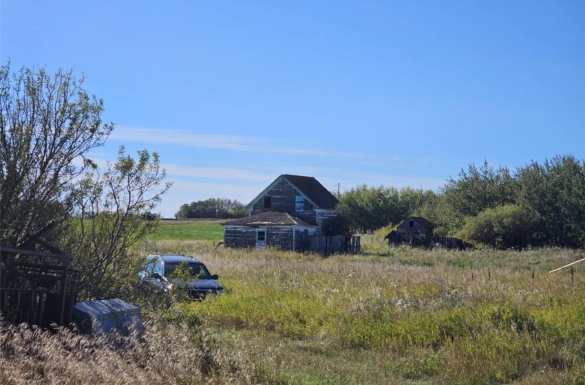 Rural Address, Grass Lake Rm No. 381, Saskatchewan S0K 4L0, 3 Bedrooms Bedrooms, 14 Rooms Rooms,2 BathroomsBathrooms,Acreage,For Sale,Belton Acreage,Rural Address,SK985143