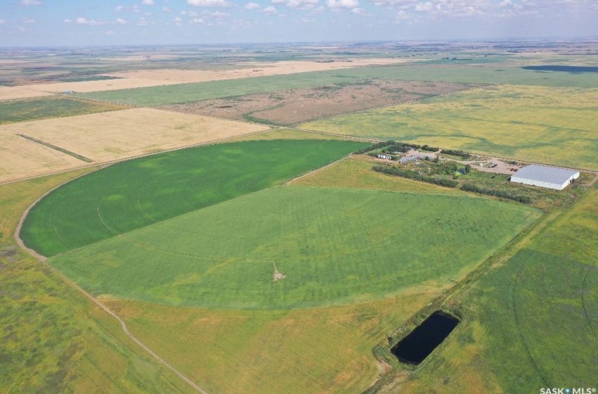 Birds eye view of property featuring a rural view