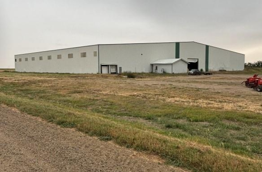 Rural Address, Rudy Rm No. 284, Saskatchewan S0L 2N0, 6 Bedrooms Bedrooms, ,3 BathroomsBathrooms,Farm,For Sale,Greenfield Farms Ltd.,Rural Address,SK988486