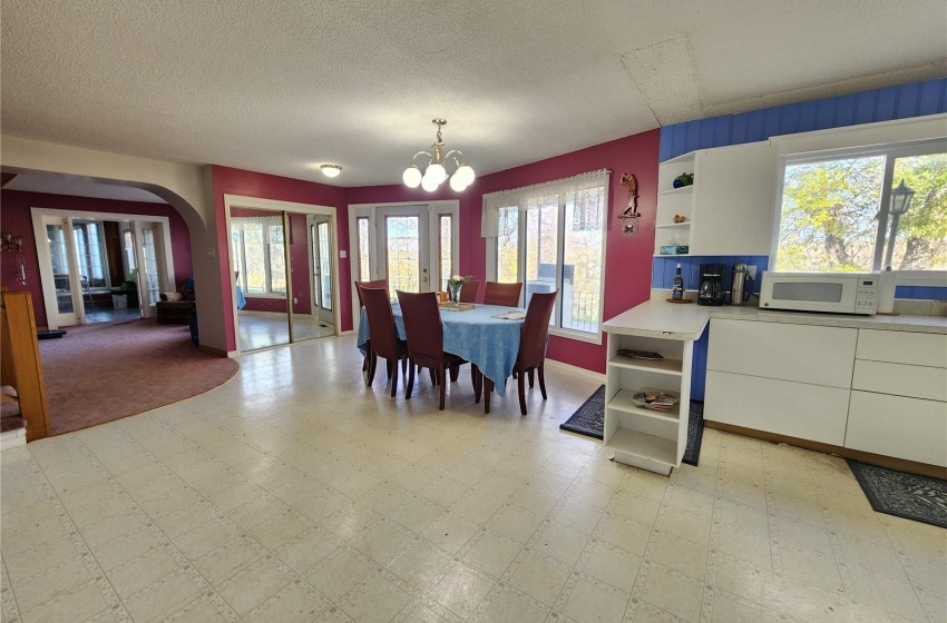 Rural Address, Lumsden Rm No. 189, Saskatchewan S0G 3C0, 4 Bedrooms Bedrooms, 20 Rooms Rooms,6 BathroomsBathrooms,Acreage,For Sale,Lumsden Acreage,Rural Address,SK985450