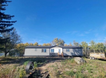 Rural Address, South Qu'Appelle Rm No. 157, Saskatchewan S0G 3E0, 4 Bedrooms Bedrooms, 10 Rooms Rooms,2 BathroomsBathrooms,Acreage,For Sale,Widespread Acres,Rural Address,SK986399