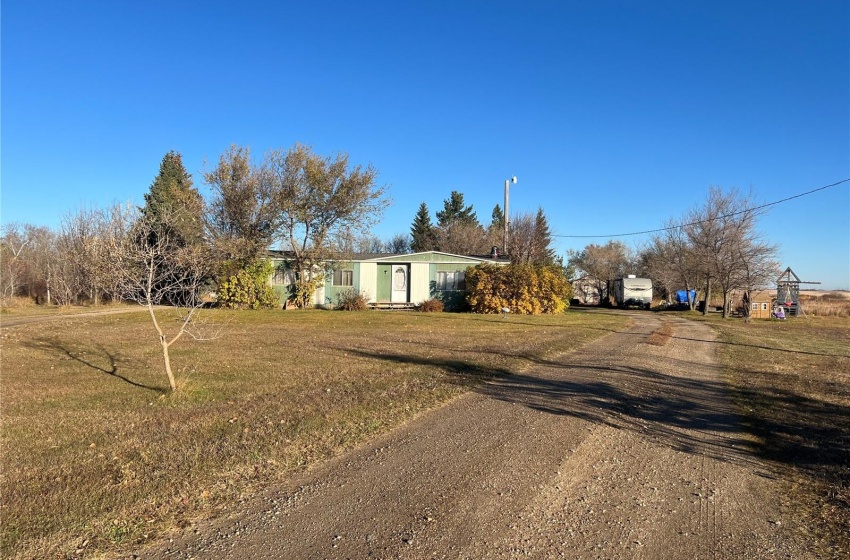 Rural Address, Martin Rm No. 122, Saskatchewan S0G 3N0, 3 Bedrooms Bedrooms, 9 Rooms Rooms,2 BathroomsBathrooms,Acreage,For Sale,Fouillard Acreage,Rural Address,SK986676