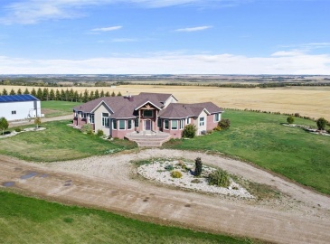 Rural Address, Cote Rm No. 271, Saskatchewan S0A 1S0, 5 Bedrooms Bedrooms, 20 Rooms Rooms,4 BathroomsBathrooms,Acreage,For Sale,Kamsack Luxe Estate,Rural Address,SK987077