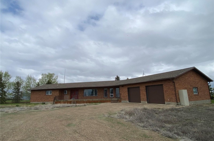 Rural Address, Snipe Lake Rm No. 259, Saskatchewan S0L 1A0, 5 Bedrooms Bedrooms, 18 Rooms Rooms,4 BathroomsBathrooms,Acreage,For Sale,Snipe Lake Acreage,Rural Address,SK987111