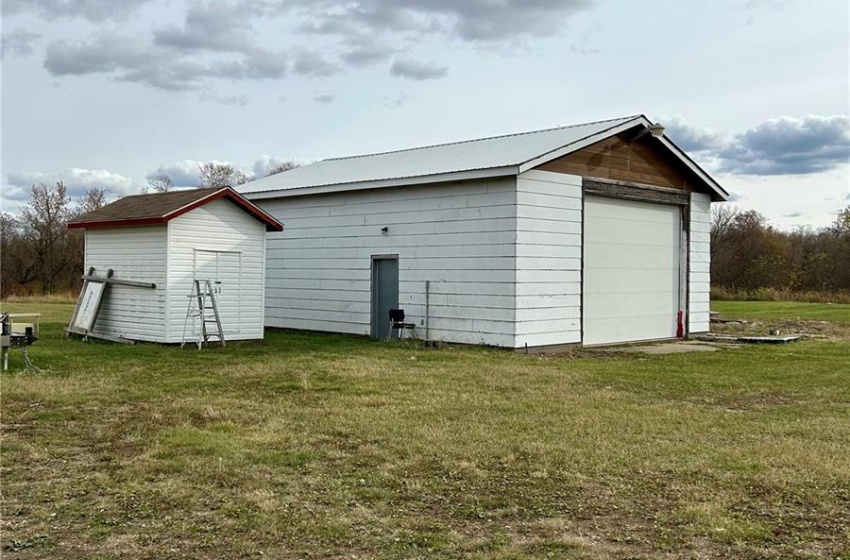 Rural Address, Porcupine Rm No. 395, Saskatchewan S0E 1H0, 2 Bedrooms Bedrooms, 10 Rooms Rooms,1 BathroomBathrooms,Acreage,For Sale,Hill Acreage,Rural Address,SK987257