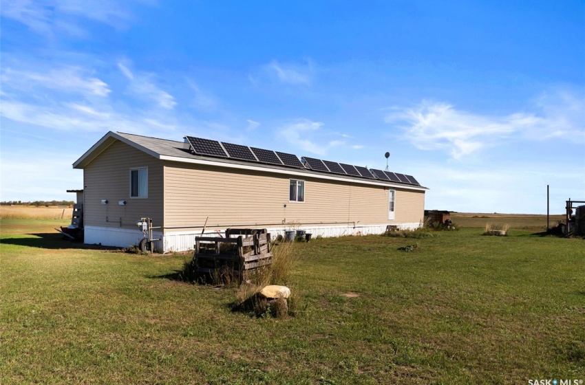 . Rural Address, Sarnia Rm No. 221, Saskatchewan S0G 2H0, 4 Bedrooms Bedrooms, 8 Rooms Rooms,2 BathroomsBathrooms,Acreage,For Sale,Sweetgrass Acreage,Rural Address,SK987310