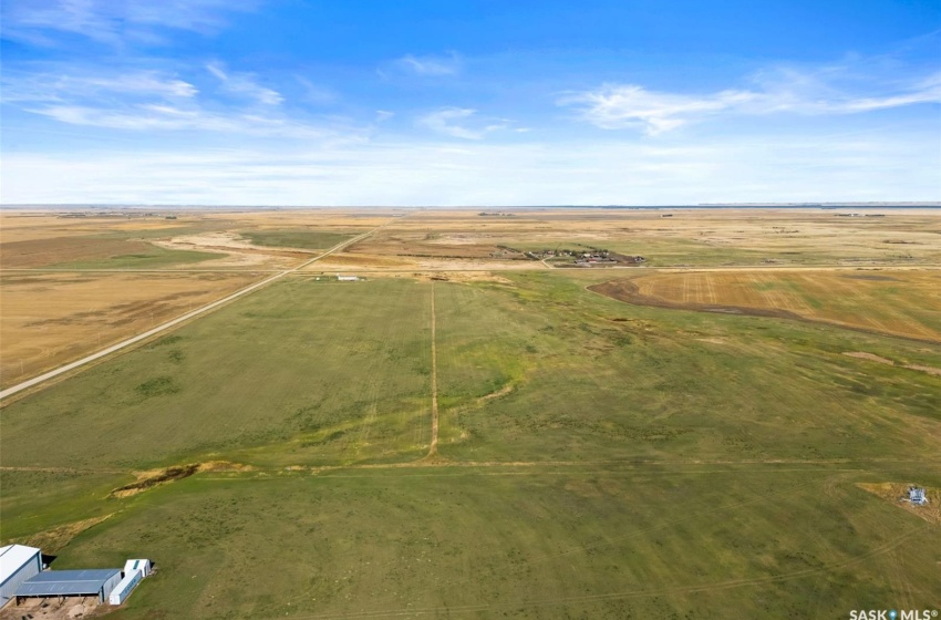 . Rural Address, Sarnia Rm No. 221, Saskatchewan S0G 2H0, 4 Bedrooms Bedrooms, 8 Rooms Rooms,2 BathroomsBathrooms,Acreage,For Sale,Sweetgrass Acreage,Rural Address,SK987310