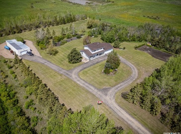 Rural Address, Corman Park Rm No. 344, Saskatchewan S0K 2T0, 5 Bedrooms Bedrooms, 22 Rooms Rooms,4 BathroomsBathrooms,Acreage,For Sale,Mathison 10 acres Acreage, Martensville,Rural Address,SK987572