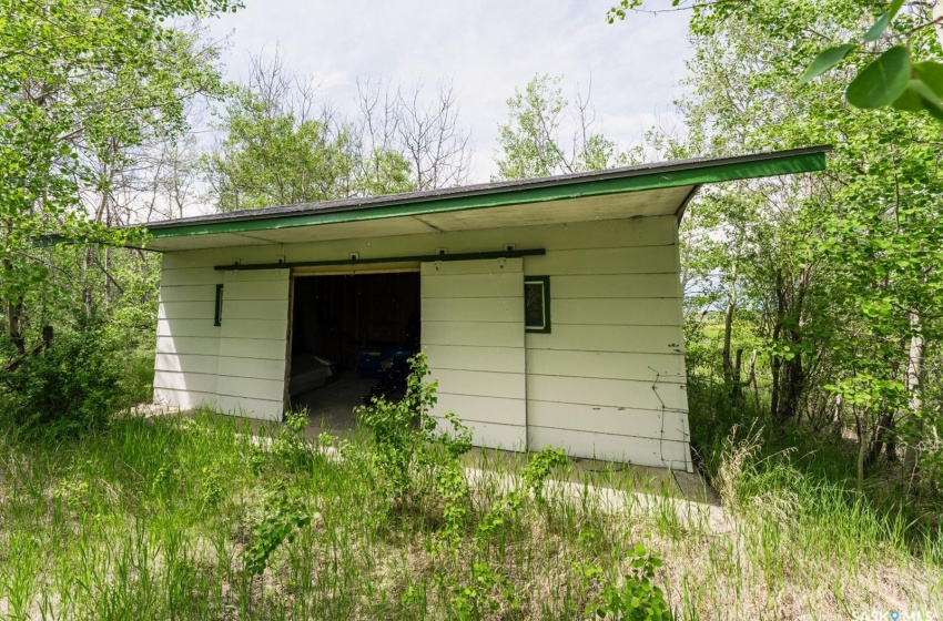 Rural Address, Corman Park Rm No. 344, Saskatchewan S0K 2T0, 5 Bedrooms Bedrooms, 22 Rooms Rooms,4 BathroomsBathrooms,Acreage,For Sale,Mathison 10 acres Acreage, Martensville,Rural Address,SK987572