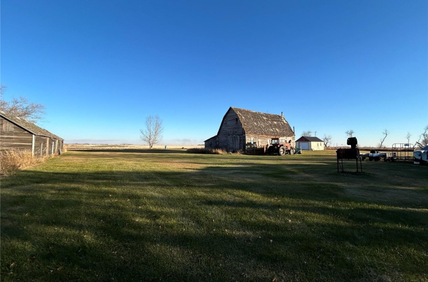 Rural Address, Golden West Rm No. 95, Saskatchewan S0G 0X0, 3 Bedrooms Bedrooms, 15 Rooms Rooms,3 BathroomsBathrooms,Acreage,For Sale,McKee Acreage,Rural Address,SK987615