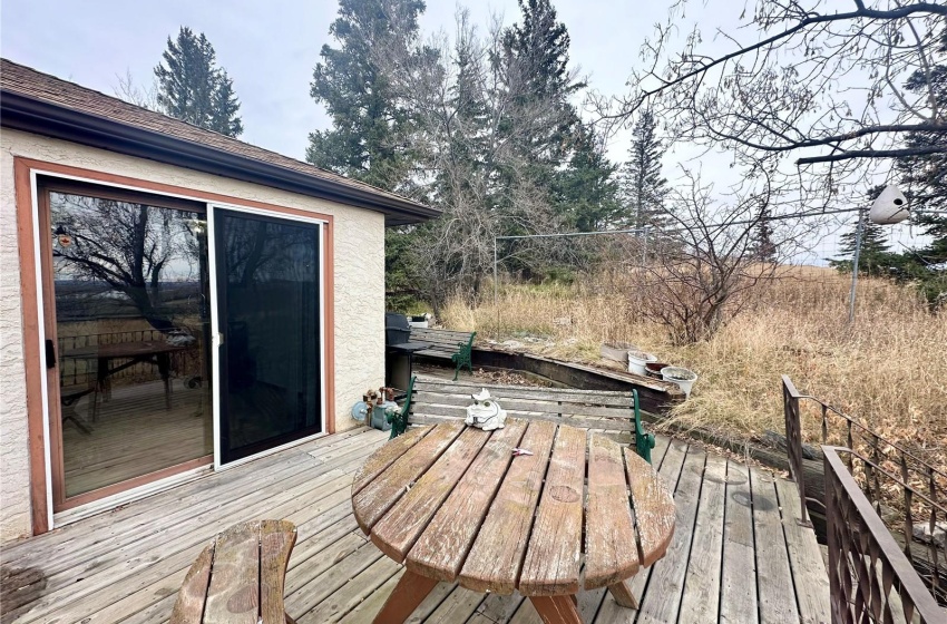 22 Poundmaker TRAIL, North Battleford, Saskatchewan S9A 2X6, 3 Bedrooms Bedrooms, 12 Rooms Rooms,2 BathroomsBathrooms,Acreage,For Sale,Poundmaker,SK987676