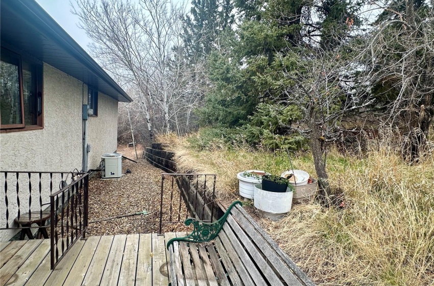 22 Poundmaker TRAIL, North Battleford, Saskatchewan S9A 2X6, 3 Bedrooms Bedrooms, 12 Rooms Rooms,2 BathroomsBathrooms,Acreage,For Sale,Poundmaker,SK987676