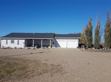 Rural Address, Tramping Lake Rm No. 380, Saskatchewan S0K 4H0, 5 Bedrooms Bedrooms, 14 Rooms Rooms,3 BathroomsBathrooms,Acreage,For Sale,Risling Acreage,Rural Address,SK987793