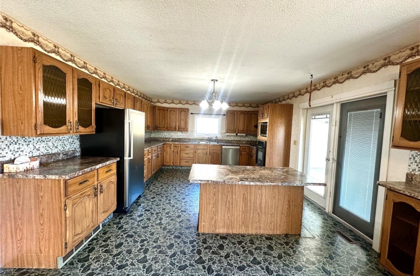 Rural Address, Spiritwood Rm No. 496, Saskatchewan S0J 2M0, 4 Bedrooms Bedrooms, 16 Rooms Rooms,3 BathroomsBathrooms,Acreage,For Sale,Gagne Acreage,Rural Address,SK987955