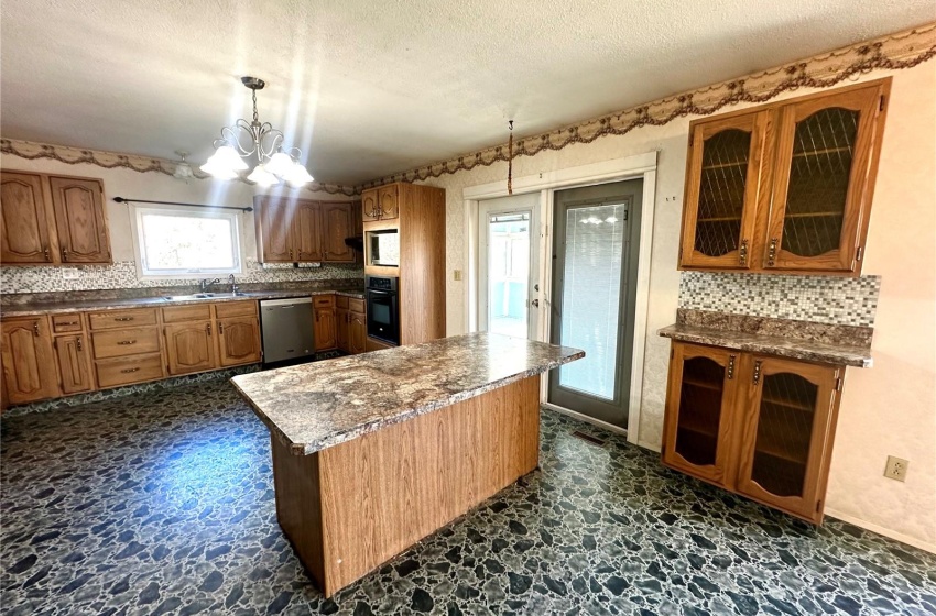 Rural Address, Spiritwood Rm No. 496, Saskatchewan S0J 2M0, 4 Bedrooms Bedrooms, 16 Rooms Rooms,3 BathroomsBathrooms,Acreage,For Sale,Gagne Acreage,Rural Address,SK987955