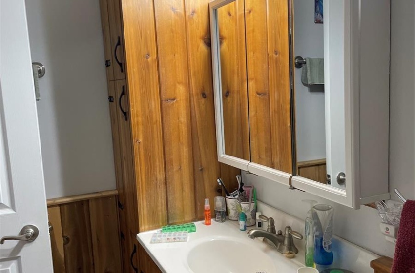 Rural Address, Porcupine Rm No. 395, Saskatchewan S0E 1H0, 3 Bedrooms Bedrooms, 14 Rooms Rooms,2 BathroomsBathrooms,Acreage,For Sale,Ottenbreit Acreage,Rural Address,SK988098