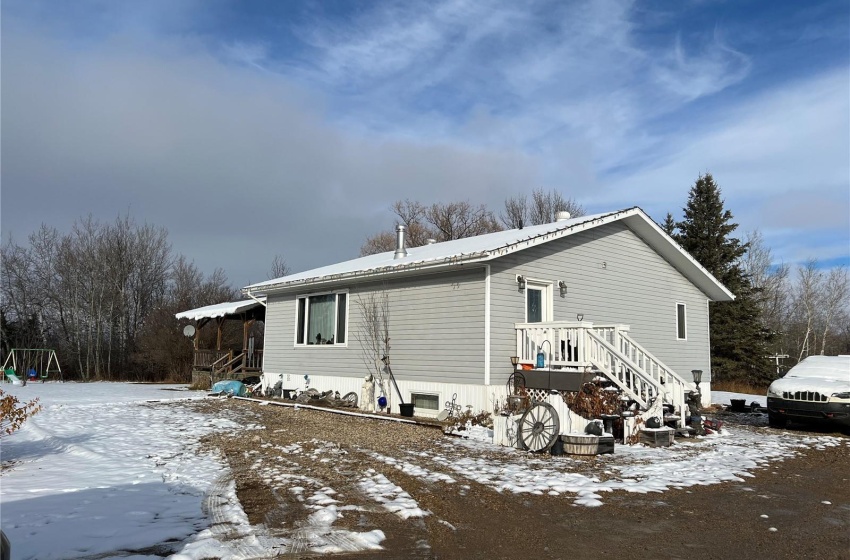 Rural Address, Porcupine Rm No. 395, Saskatchewan S0E 1H0, 3 Bedrooms Bedrooms, 14 Rooms Rooms,2 BathroomsBathrooms,Acreage,For Sale,Ottenbreit Acreage,Rural Address,SK988098