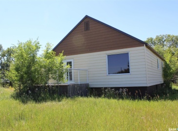 Souris Valley #7 Rural Address, Souris Valley Rm No. 7, Saskatchewan S0C 1Z0, 4 Bedrooms Bedrooms, 11 Rooms Rooms,1 BathroomBathrooms,Acreage,For Sale,Oungre Acreage RM Souris Valley #7,Rural Address,SK988191