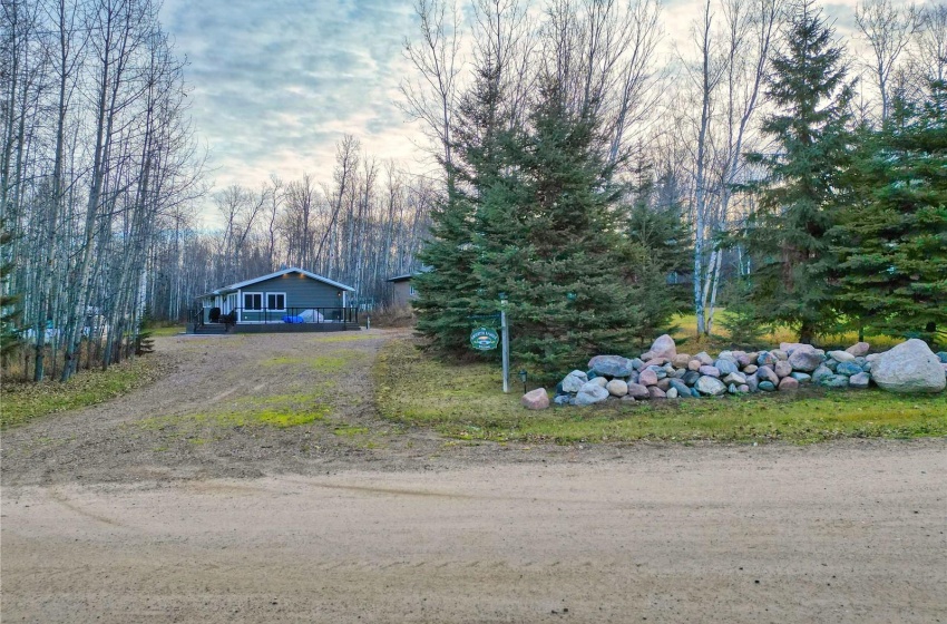 306 Lac des Iles ROAD, Lac Des Iles, Saskatchewan S0M 1A0, 4 Bedrooms Bedrooms, 9 Rooms Rooms,2 BathroomsBathrooms,Acreage,For Sale,Lac des Iles,SK988225