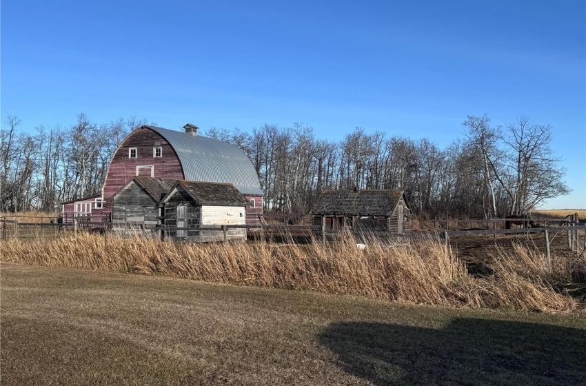 Rural Address, Spalding Rm No. 368, Saskatchewan S0K 4V0, 4 Bedrooms Bedrooms, 10 Rooms Rooms,2 BathroomsBathrooms,Acreage,For Sale,Classen Acreage,Rural Address,SK988235