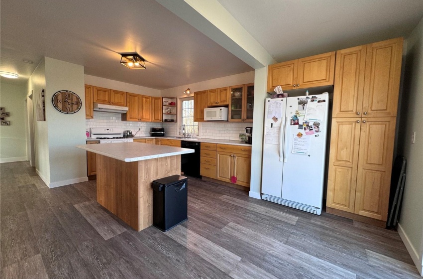 Rural Address, Spalding Rm No. 368, Saskatchewan S0K 4V0, 4 Bedrooms Bedrooms, 10 Rooms Rooms,2 BathroomsBathrooms,Acreage,For Sale,Classen Acreage,Rural Address,SK988235