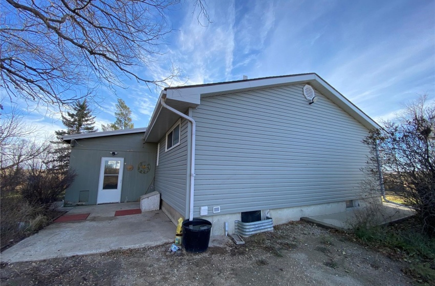 Rural Address, Kindersley Rm No. 290, Saskatchewan S0L 0H0, 4 Bedrooms Bedrooms, 14 Rooms Rooms,2 BathroomsBathrooms,Acreage,For Sale,Brock Acreage - Parcel A of SW 23-29-20 W3rd,Rural Address,SK988291