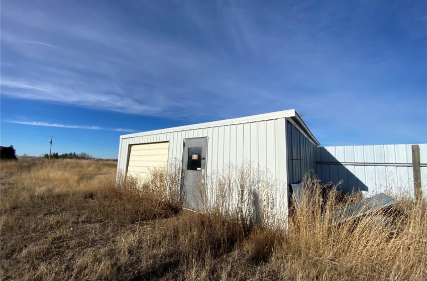 Rural Address, Kindersley Rm No. 290, Saskatchewan S0L 0H0, 4 Bedrooms Bedrooms, 14 Rooms Rooms,2 BathroomsBathrooms,Acreage,For Sale,Brock Acreage - Parcel A of SW 23-29-20 W3rd,Rural Address,SK988291