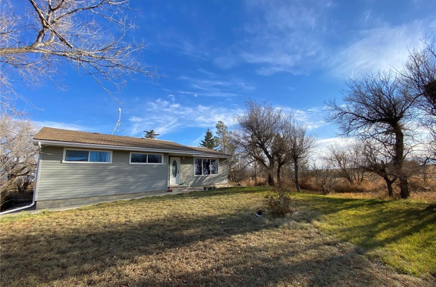 Rural Address, Kindersley Rm No. 290, Saskatchewan S0L 0H0, 4 Bedrooms Bedrooms, 14 Rooms Rooms,2 BathroomsBathrooms,Acreage,For Sale,Brock Acreage - Parcel A of SW 23-29-20 W3rd,Rural Address,SK988291