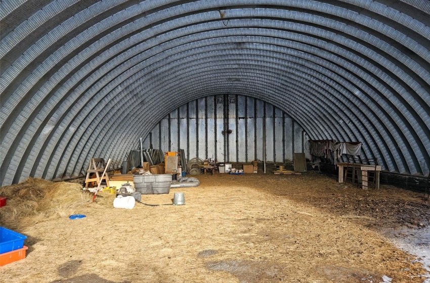 Miscellaneous room featuring lofted ceiling