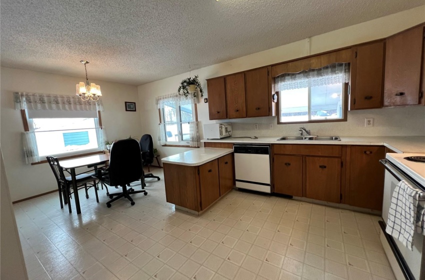 Rural Address, Nipawin Rm No. 487, Saskatchewan S0E 0W0, 3 Bedrooms Bedrooms, 10 Rooms Rooms,2 BathroomsBathrooms,Acreage,For Sale,McKenzie Acreage,Rural Address,SK993930