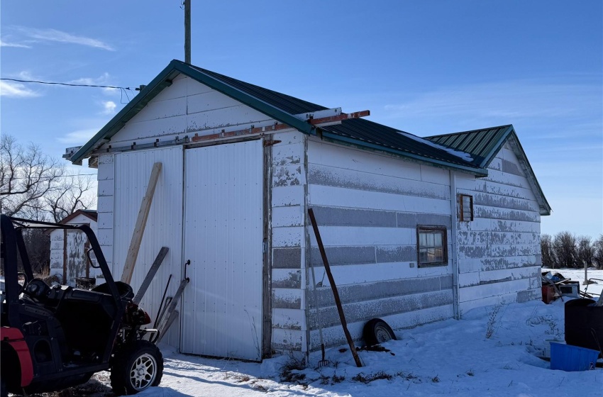 Rural Address, Pittville Rm No. 169, Saskatchewan S0N 1E0, 3 Bedrooms Bedrooms, 10 Rooms Rooms,2 BathroomsBathrooms,Acreage,For Sale,Hazlet Acreage,Rural Address,SK993956