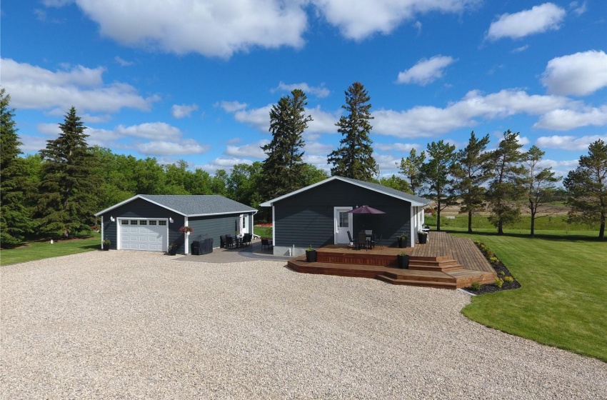 Rural Address, Saltcoats Rm No. 213, Saskatchewan S0A 0B2, ,Farm,For Sale,Poultry Farm Saskatchewan 142ac,Rural Address,SK994202