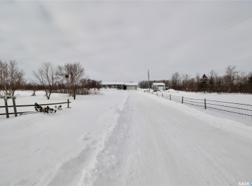 Rural Address, Moosomin Rm No. 121, Saskatchewan S0G 3N0, 4 Bedrooms Bedrooms, 12 Rooms Rooms,2 BathroomsBathrooms,Acreage,For Sale,McLaughlin Acreage,Rural Address,SK995527