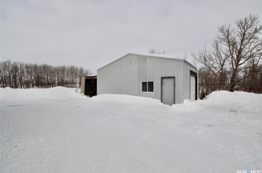 Rural Address, Moosomin Rm No. 121, Saskatchewan S0G 3N0, 4 Bedrooms Bedrooms, 12 Rooms Rooms,2 BathroomsBathrooms,Acreage,For Sale,McLaughlin Acreage,Rural Address,SK995527