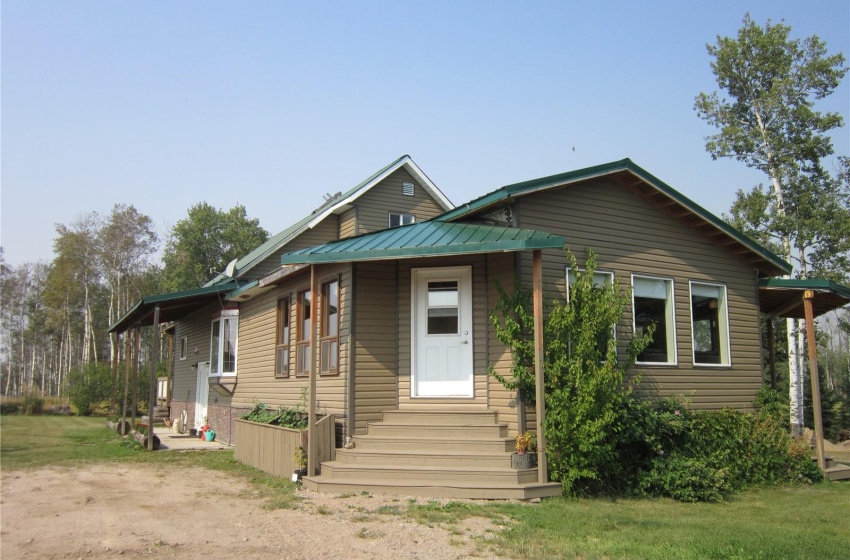 Rural Address, Choiceland, Saskatchewan S0J 0M0, 5 Bedrooms Bedrooms, 15 Rooms Rooms,3 BathroomsBathrooms,Acreage,For Sale,Kott Acreage,Rural Address,SK982611