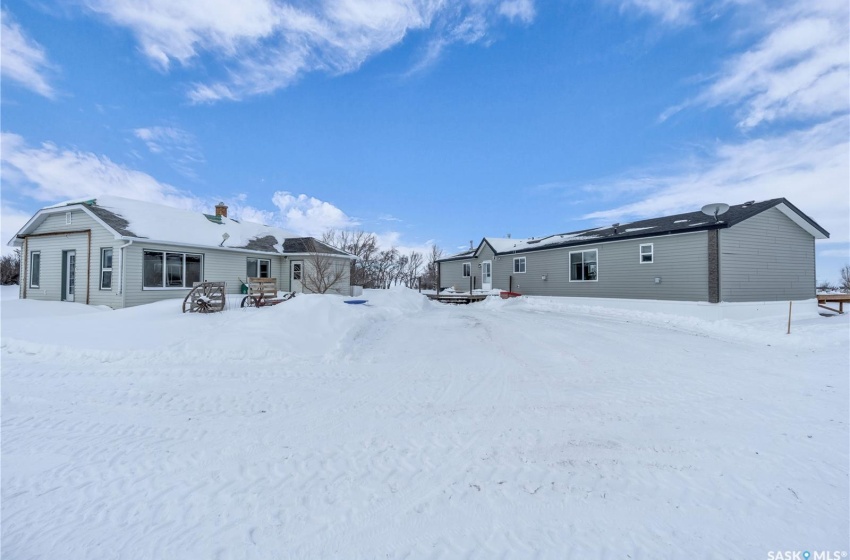 Rural Address, Gravelbourg, Saskatchewan S0H 1X0, 3 Bedrooms Bedrooms, 11 Rooms Rooms,2 BathroomsBathrooms,Acreage,For Sale,RM of Gravelbourg Acreage,Rural Address,SK995695