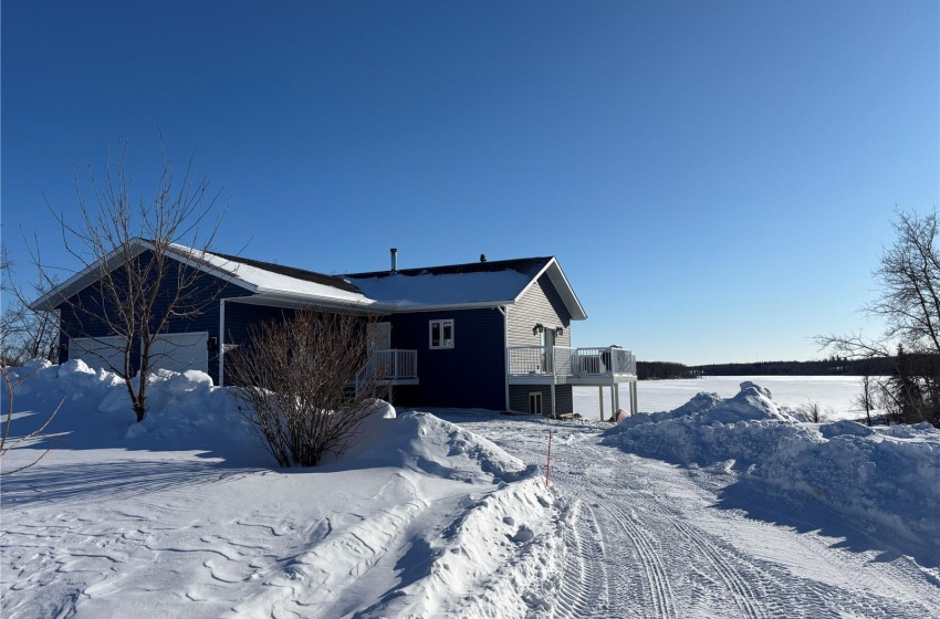 14 Crescent Bay ROAD, Canwood Rm No. 494, Saskatchewan S0J 0K0, 4 Bedrooms Bedrooms, 10 Rooms Rooms,2 BathroomsBathrooms,Acreage,For Sale,Cameron Lake - 14 Crescent Bay Road,Crescent Bay,SK995820